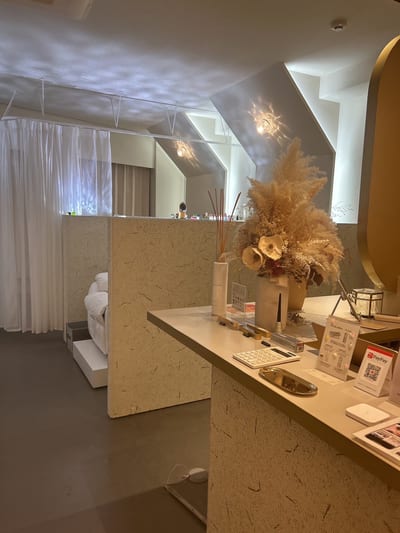 ams by AI TOKYO 渋谷店 店内写真 2枚目