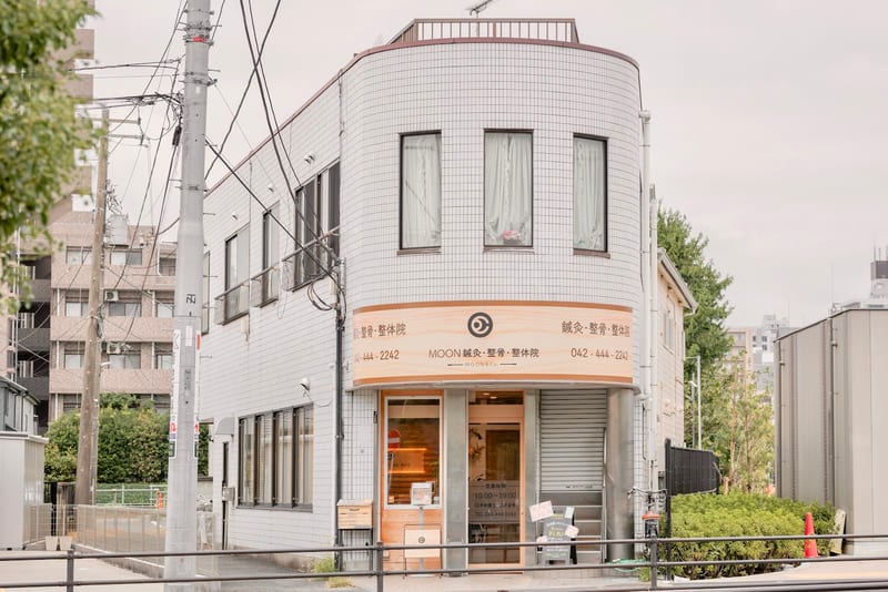 MOON.（下北沢）のメンズ眉毛サロン
