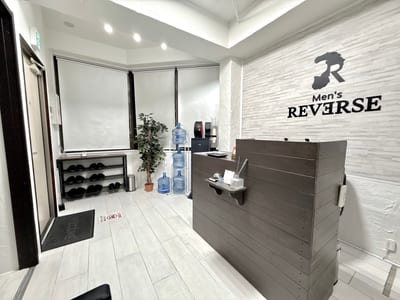 Men's REVERSE 五反田店 店内写真 3枚目