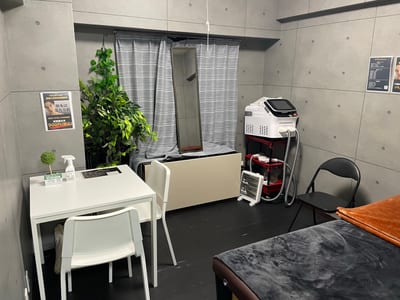 MakeCrush (メイククラッシュ)五反田 店内写真 3枚目