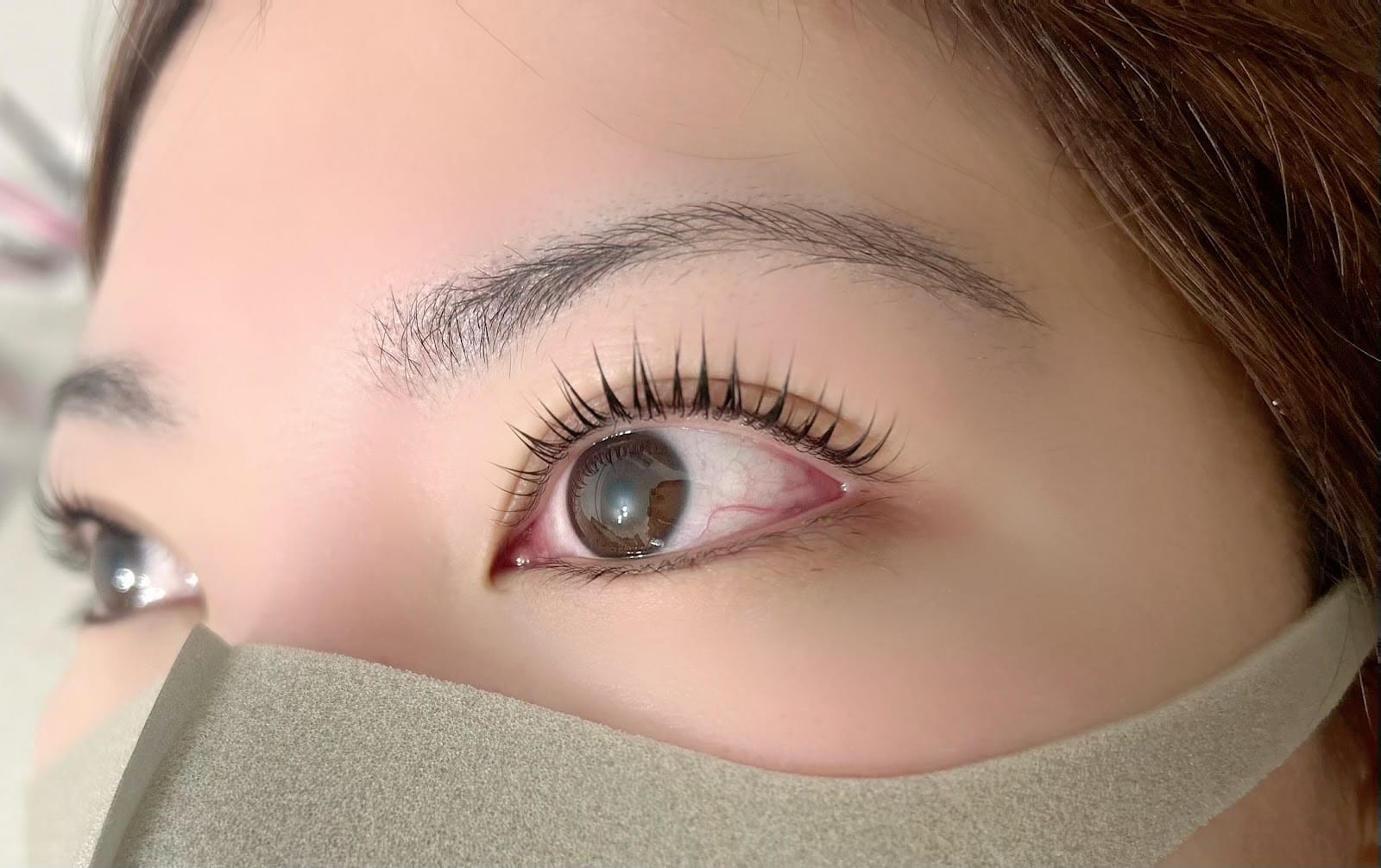 eye lash salon HUQUE＋フクゥ（品川）のメンズ眉毛サロン店内写真 1枚目
