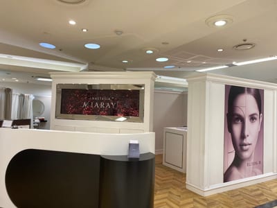 アナスタシア ミアレ 京王百貨店 新宿店 店内写真 4枚目