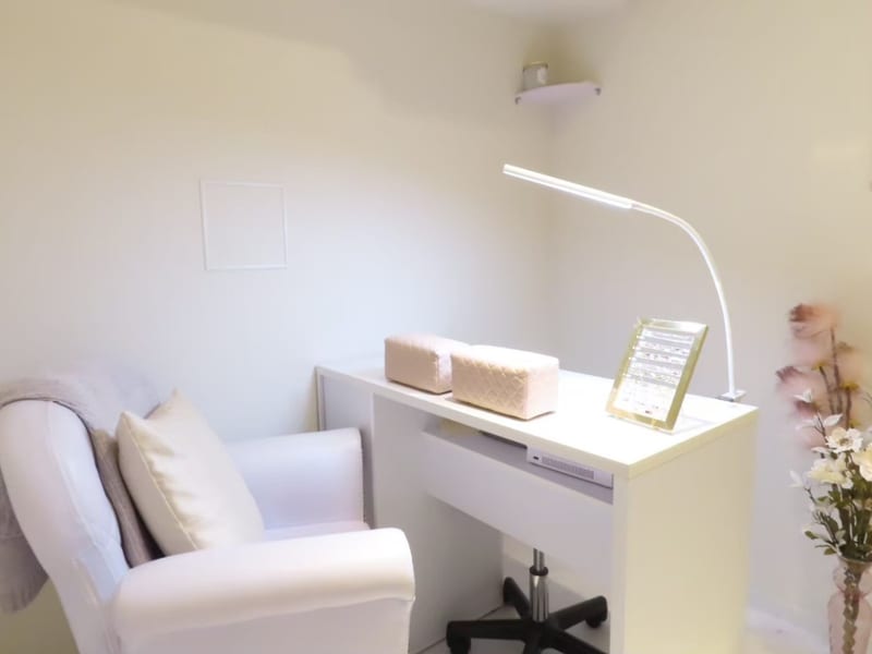 BeautySalon J（新宿）のメンズ眉毛サロン