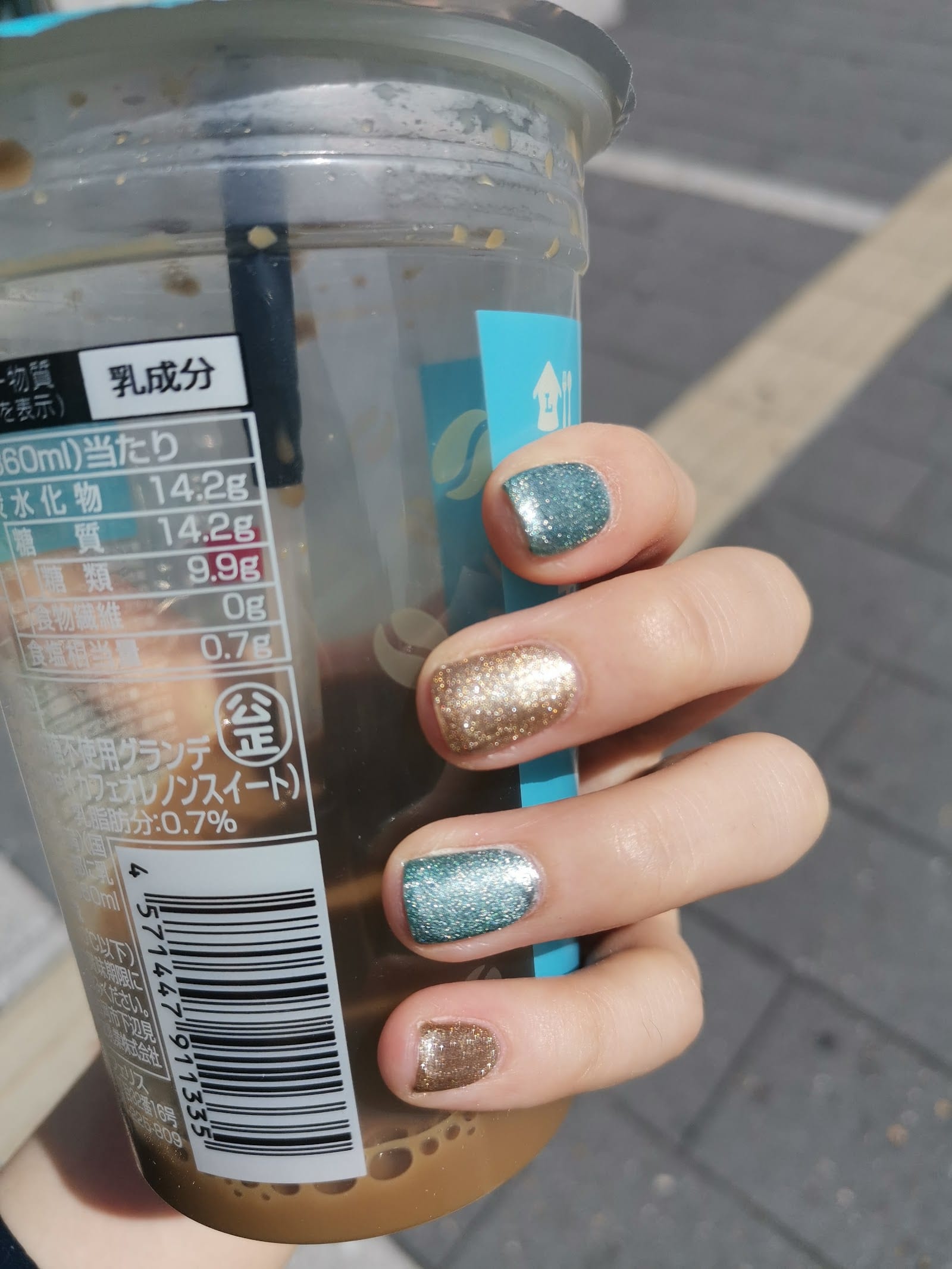 Eyelash & Nail Velar 難波店（心斎橋）のメンズ眉毛サロン店内写真 1枚目