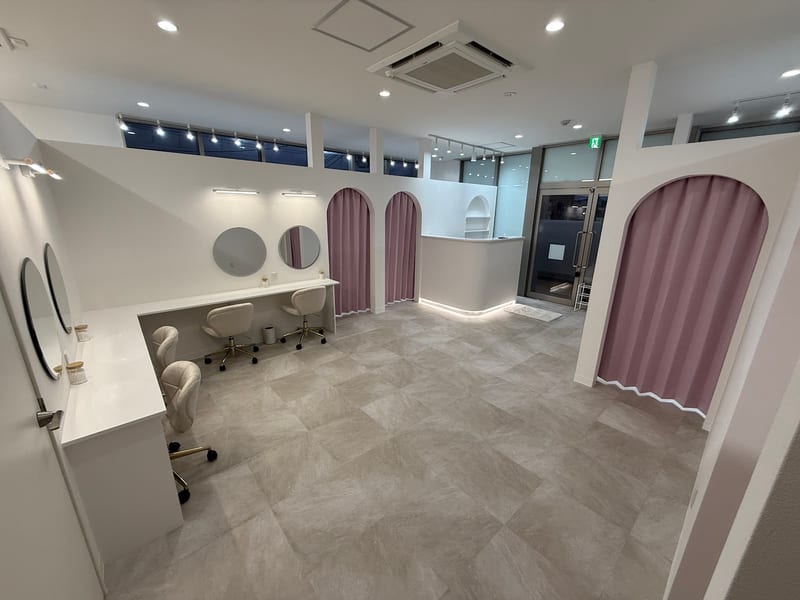 眉毛とまつげパーマの専門店 ロレインブロウ 白河店（白河）のメンズ眉毛サロン