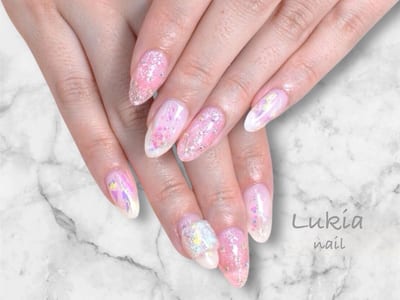 Lukia まつげ ネイル エステ 店内写真 3枚目