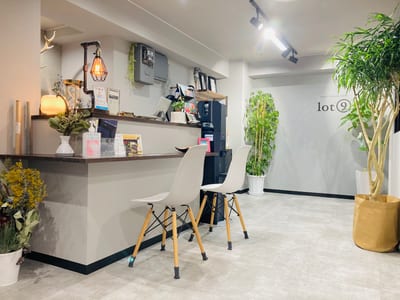 眉毛・まつげパーマ専門店lot9 店内写真 2枚目