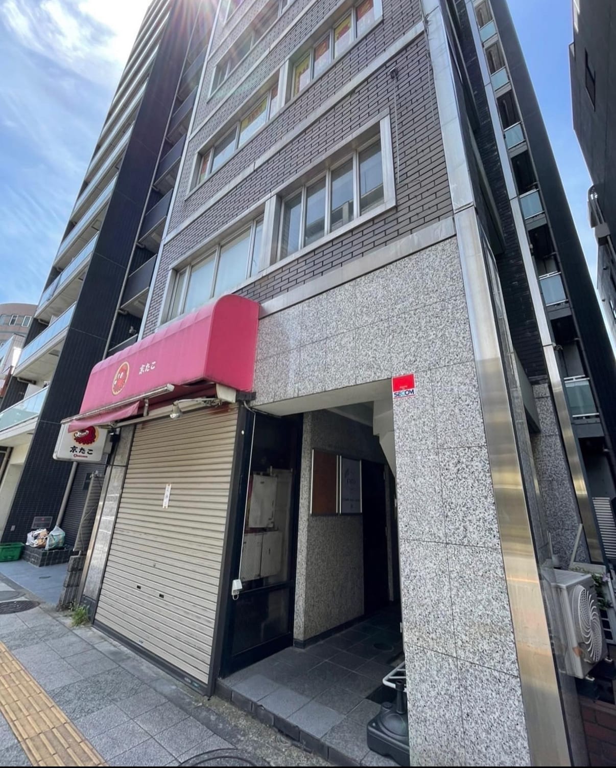 ブロスタ- 立川店(立川)のメンズ眉毛サロン店内写真 1枚目