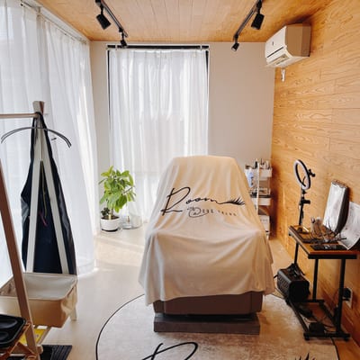 eye salon Room 店内写真 1枚目