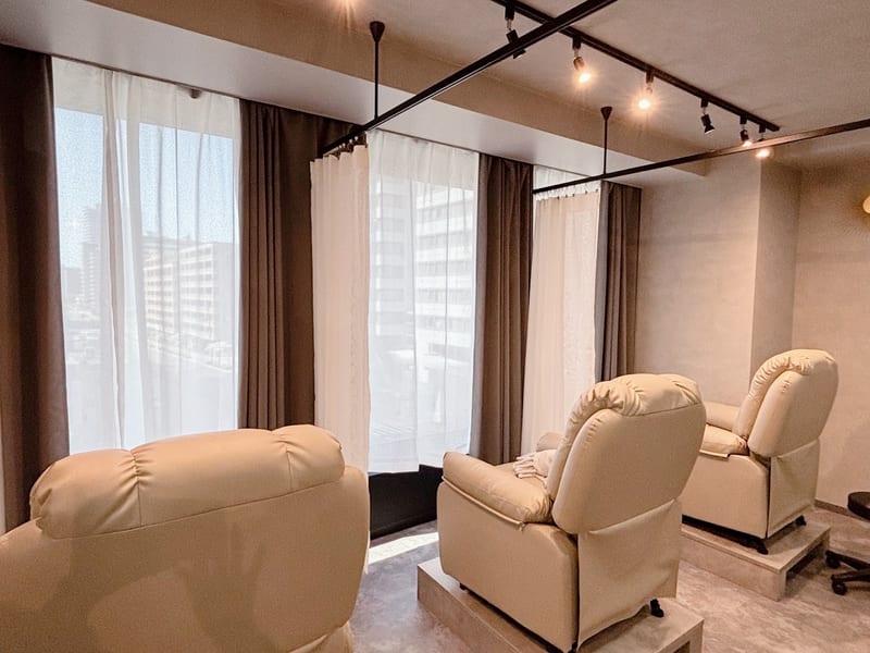 Eye Salon Biolus 天王寺2号店(天王寺)のメンズ眉毛サロン