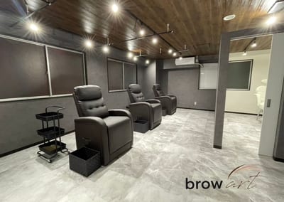 brow art上野 東上野店 店内写真 1枚目
