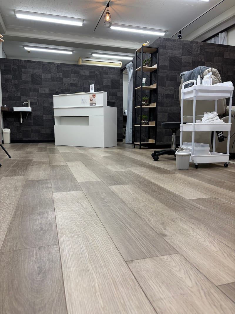 ai brow 浅草橋店（上野）のメンズ眉毛サロン