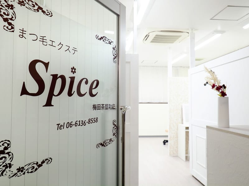 マツエク/まつげパーマと眉毛サロン Spice 梅田茶屋町店（梅田）のメンズ眉毛サロン