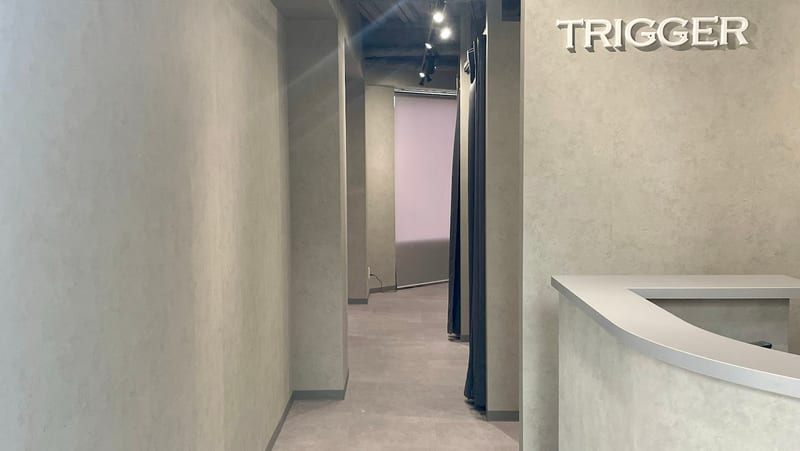 TRIGGERメンズ専門/眉毛・アイブロウサロン/大阪/梅田・中崎町(梅田)のメンズ眉毛サロン