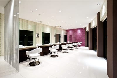 HAIR & MAKE EARTH 甲府昭和店 店内写真 3枚目