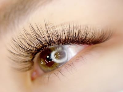 Eyelash Salon Blanc～まつげエクステと眉の専門美容室～近鉄四日市店 店内写真 3枚目