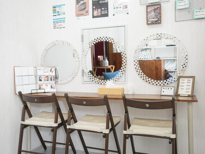 eyelash&eyebrow studio Leanalu 横浜店 フラットラッシュ・まつげパーマ・アイブロウ（横浜）のメンズ眉毛サロン